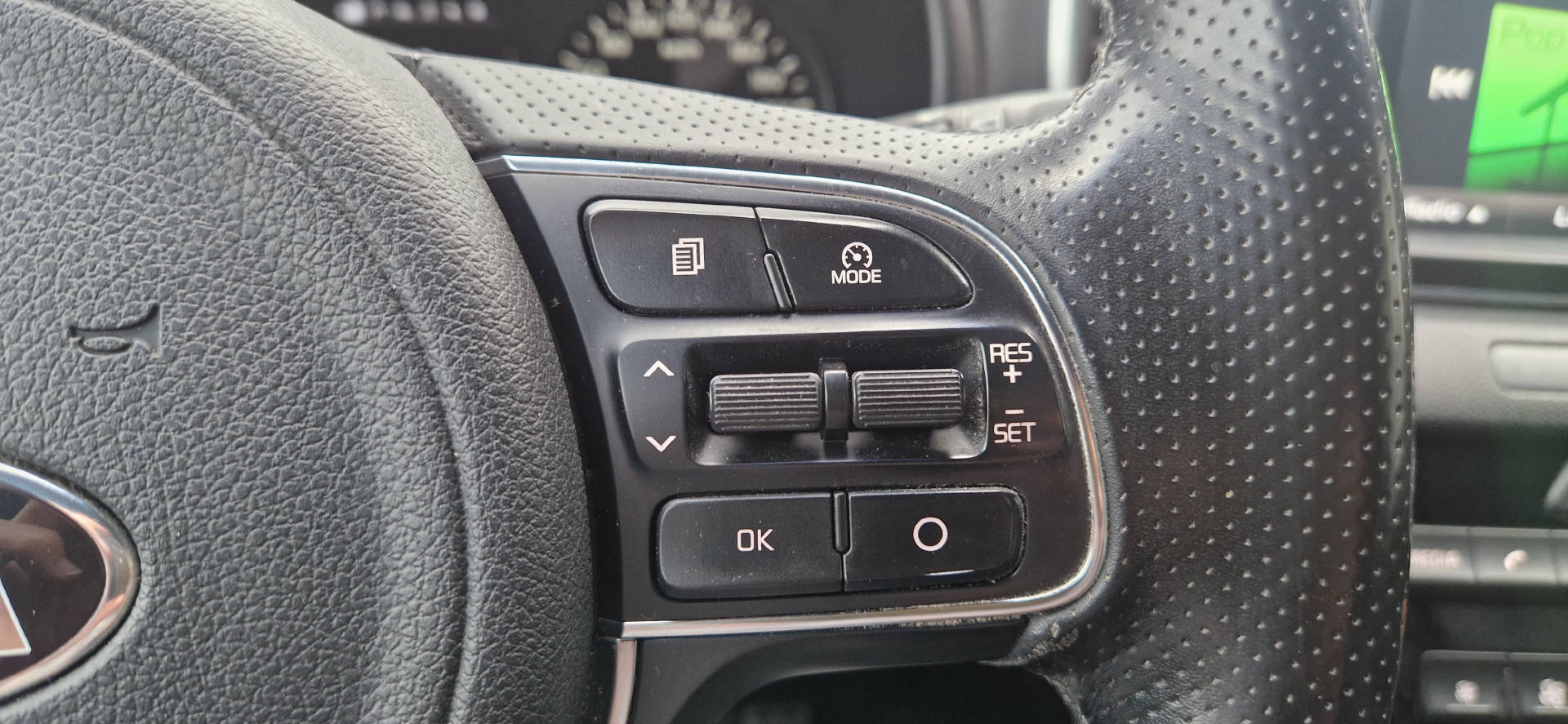 KIA Sportage 2.0 CRDi Style GT-Line-image-14