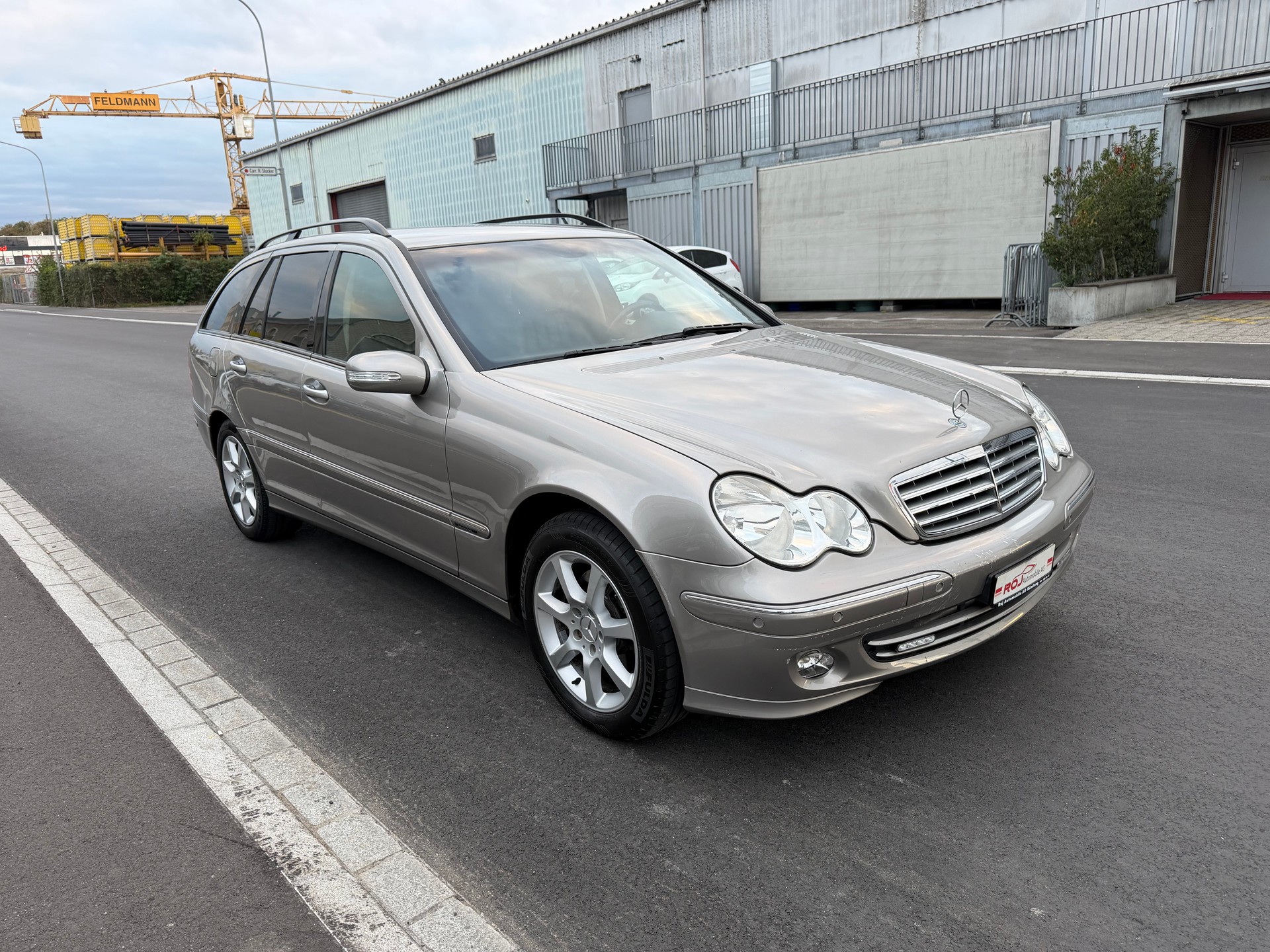 MERCEDES-BENZ C 240 Elégance 4Matic Automatic-showroom-element-3