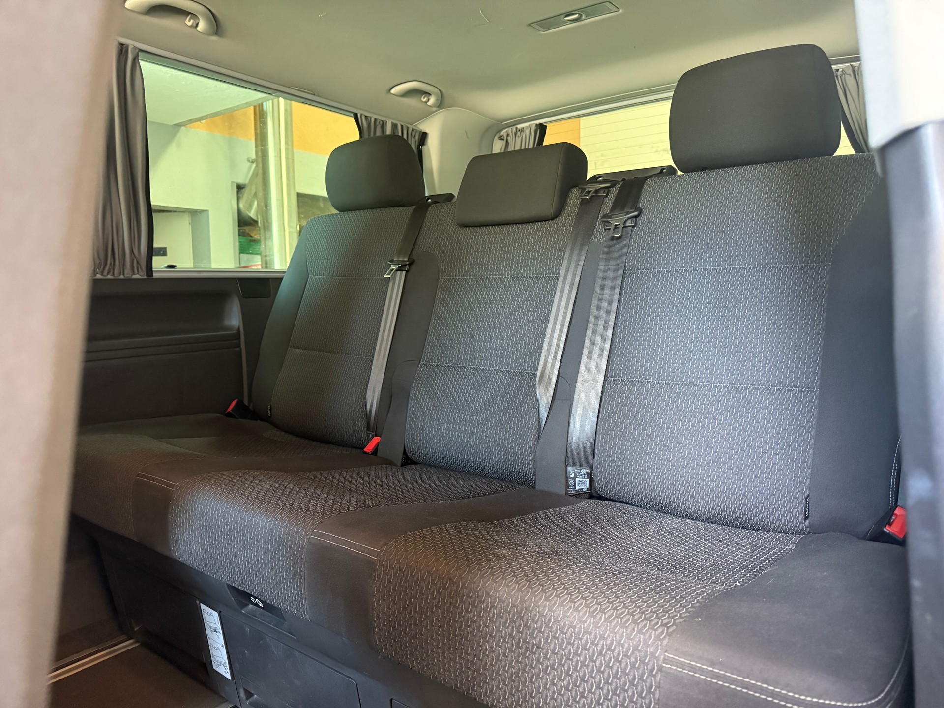 VW T5 Multivan 2.0 Bi-TDI CR Comfortline 4Motion DSG-image-9