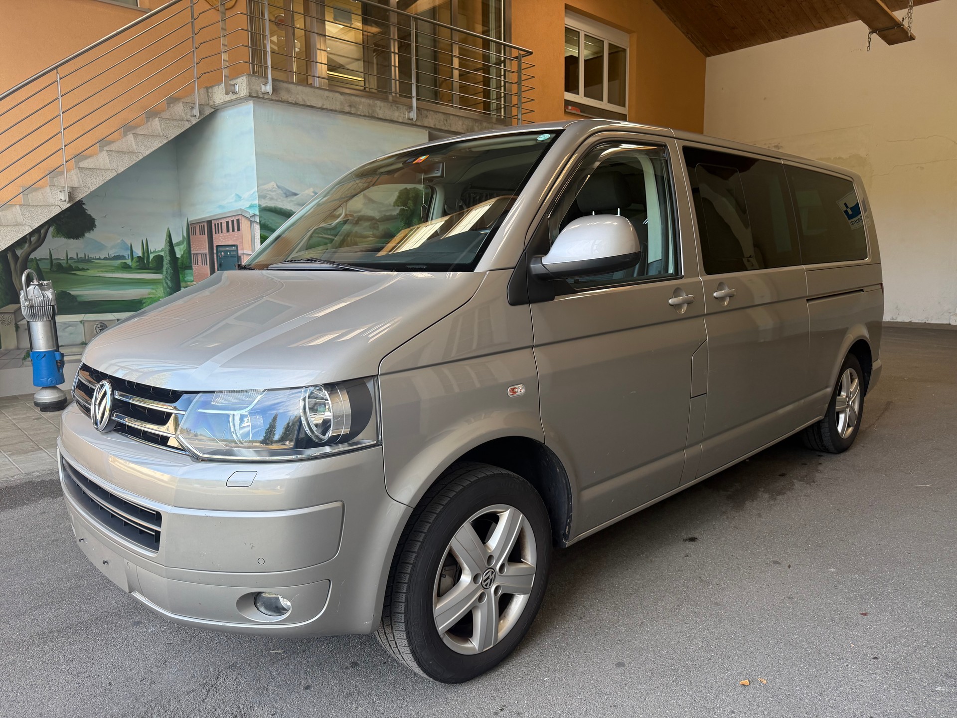 VW T5 Multivan 2.0 Bi-TDI CR Comfortline 4Motion DSG-image-0