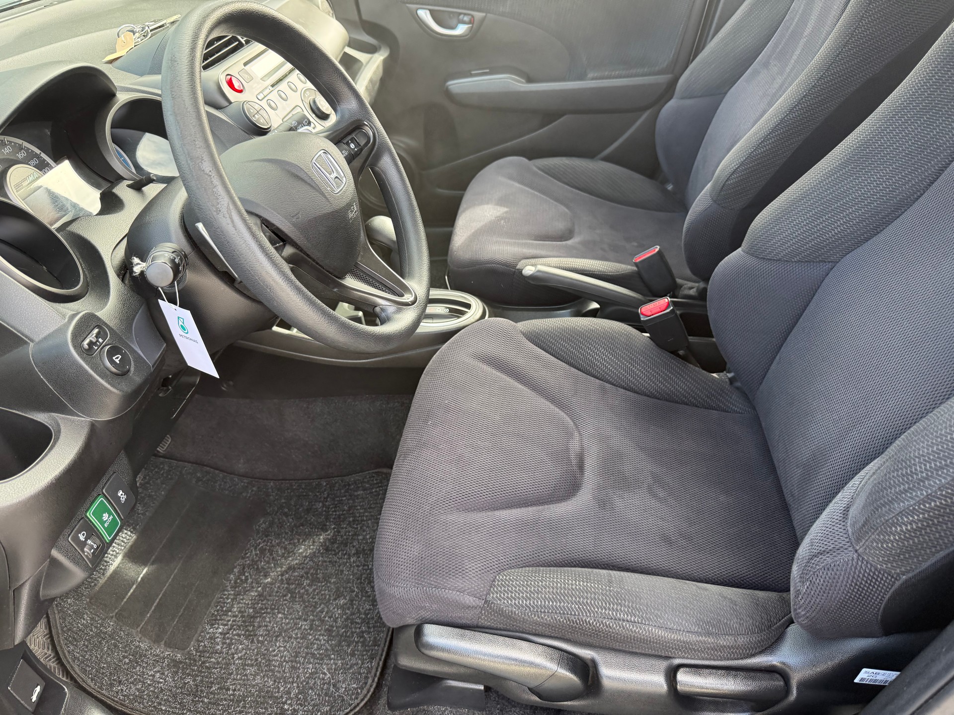 HONDA Jazz 1.3i Hybrid Comfort CVT-image-9