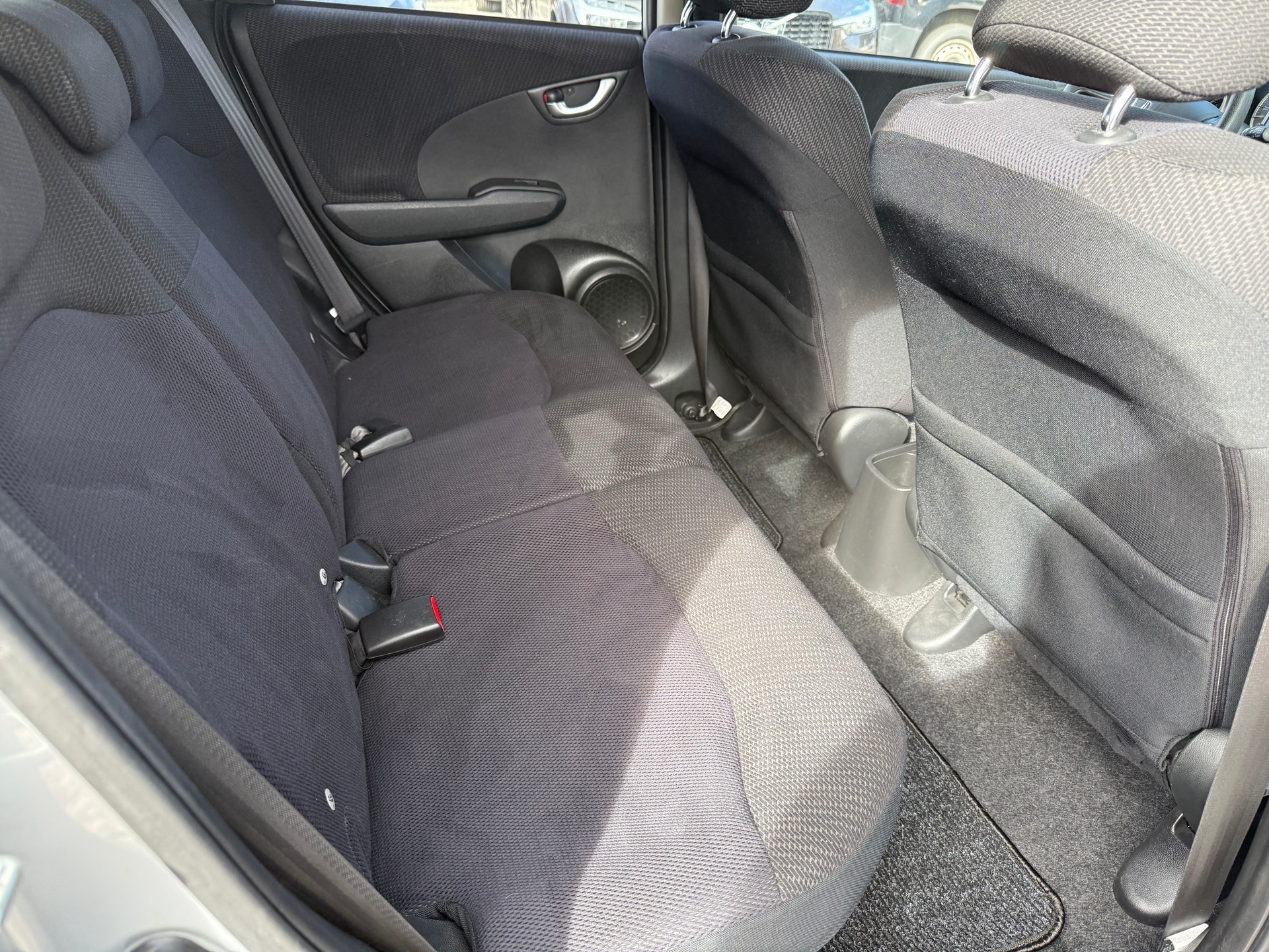 HONDA Jazz 1.3i Hybrid Comfort CVT-image-7