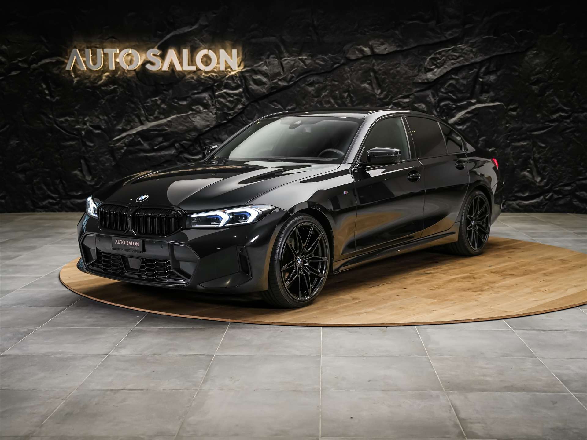 BMW 320d xDrive Steptronic M Sport Pro *ALL BLACK*Facelift*Werksgarantie*20" Felgen*Head-Up*