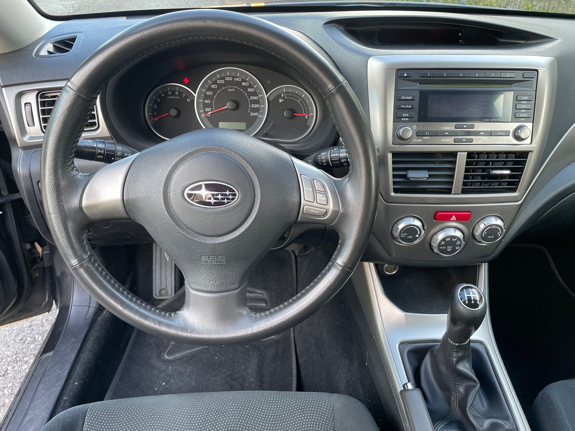 SUBARU Impreza 1.5R Swiss-image-6