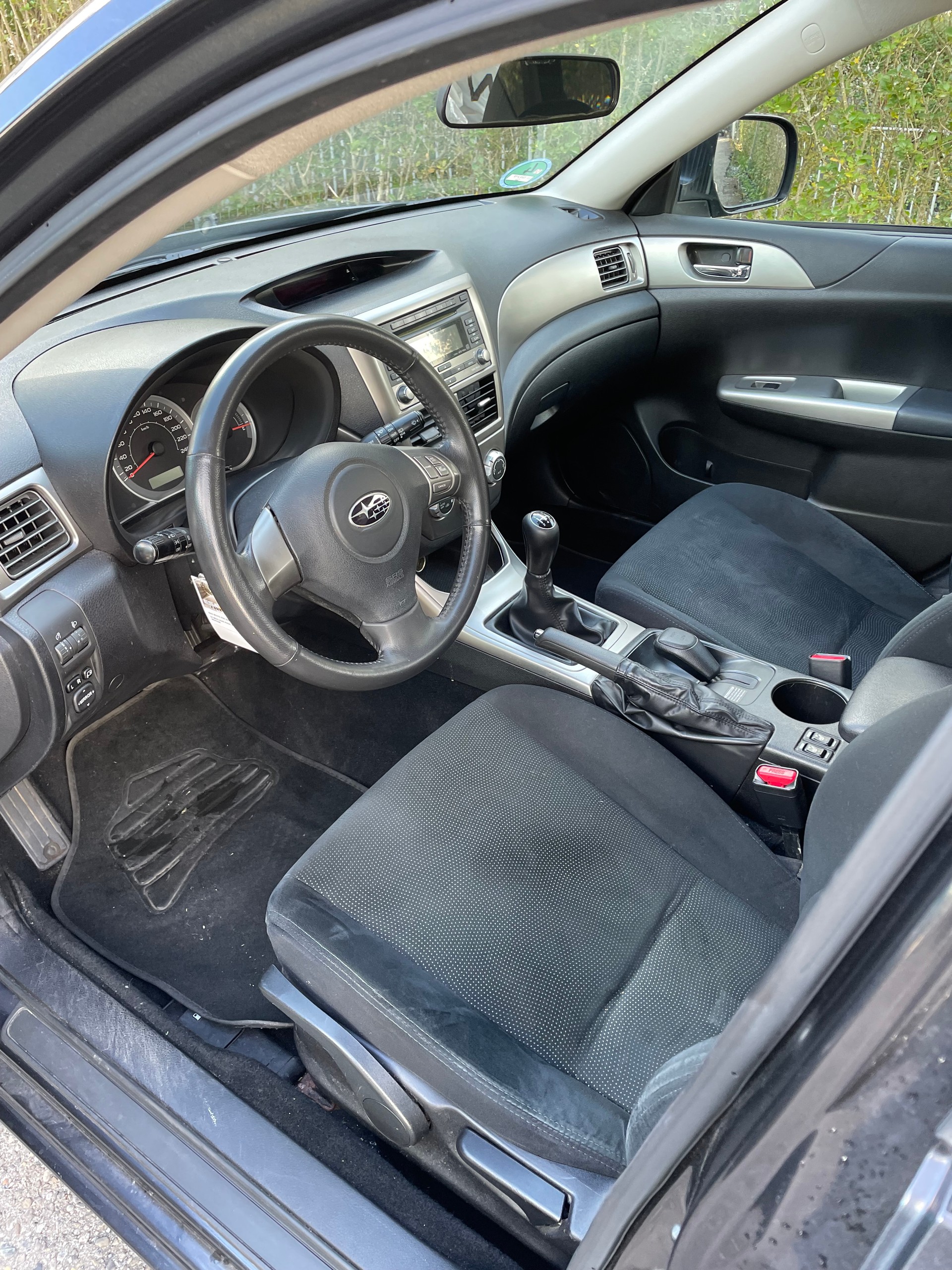 SUBARU Impreza 1.5R Swiss-image-3