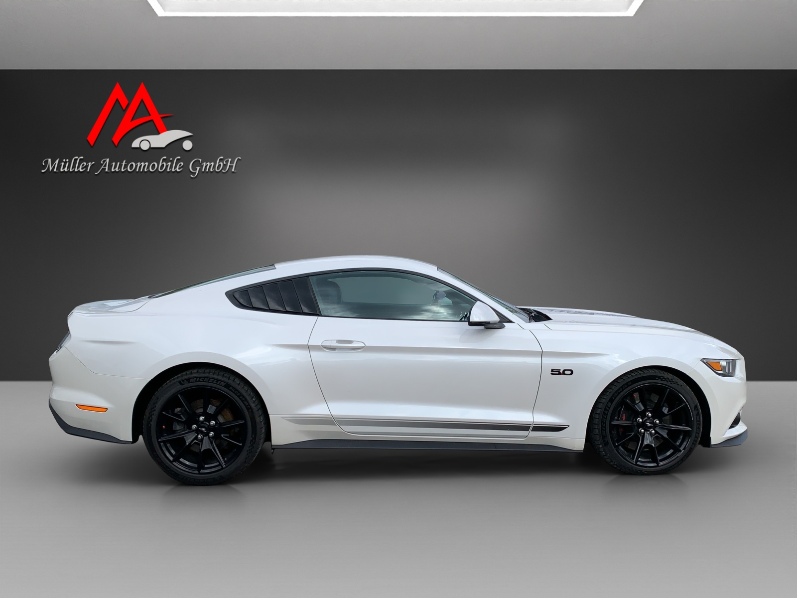 FORD Mustang Fastback 5.0 V8 GT Automat-image-7