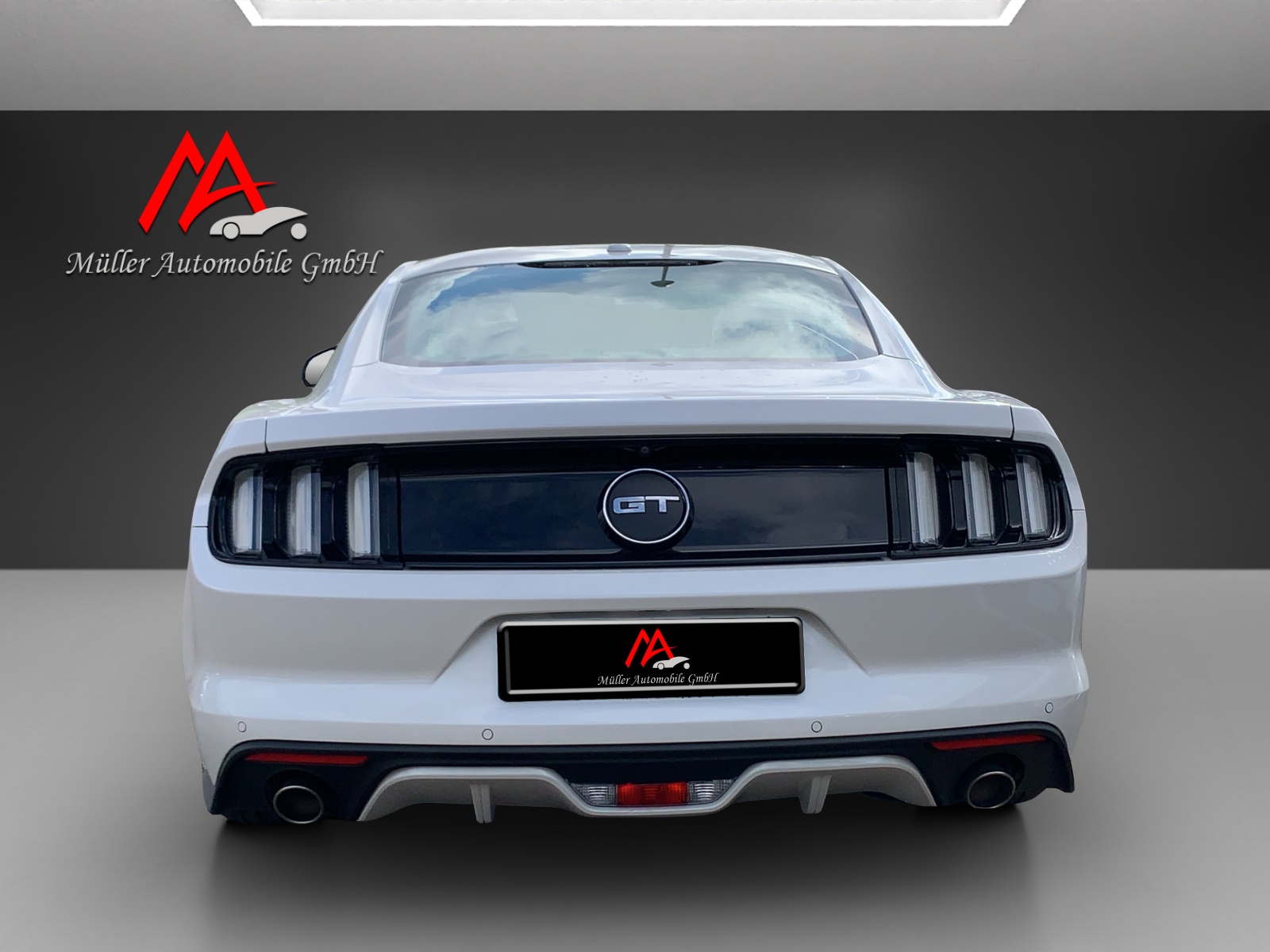 FORD Mustang Fastback 5.0 V8 GT Automat-showroom-element-3