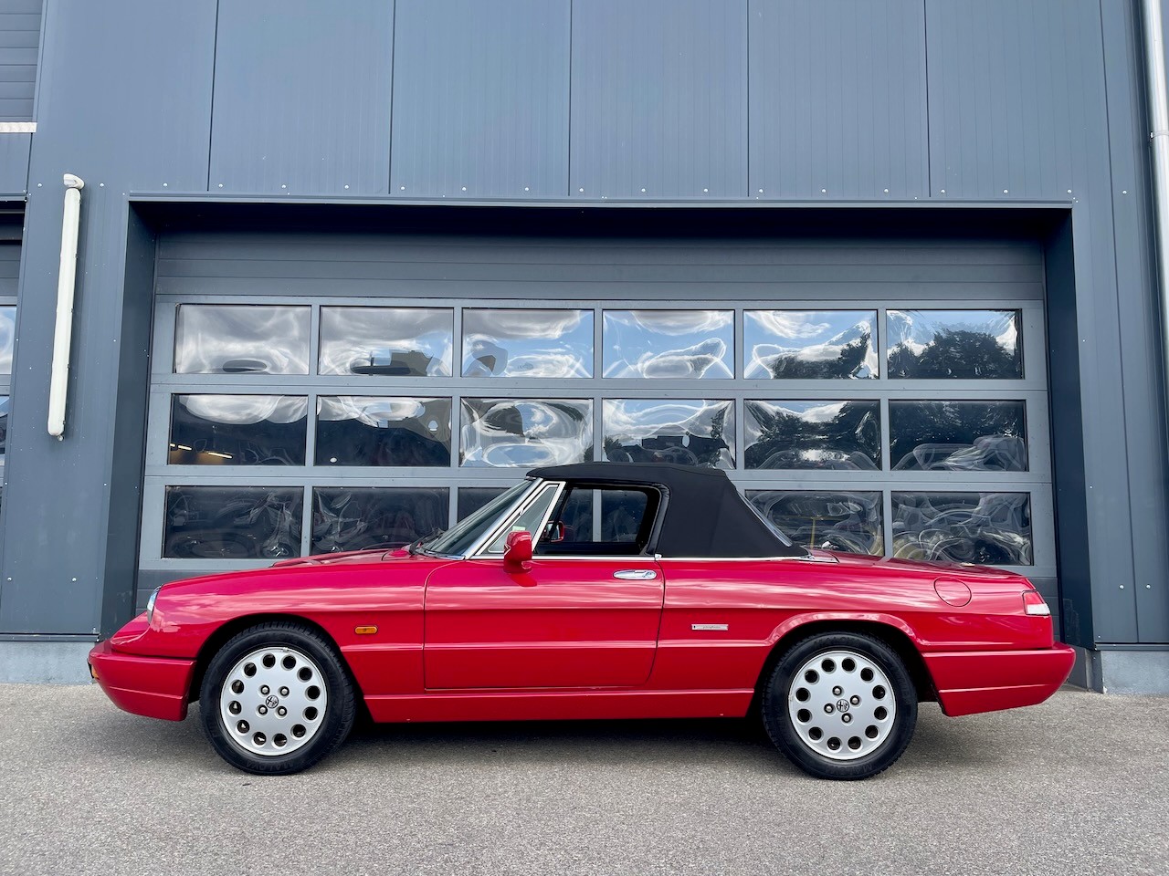 ALFA ROMEO Spider 2.0-image-1
