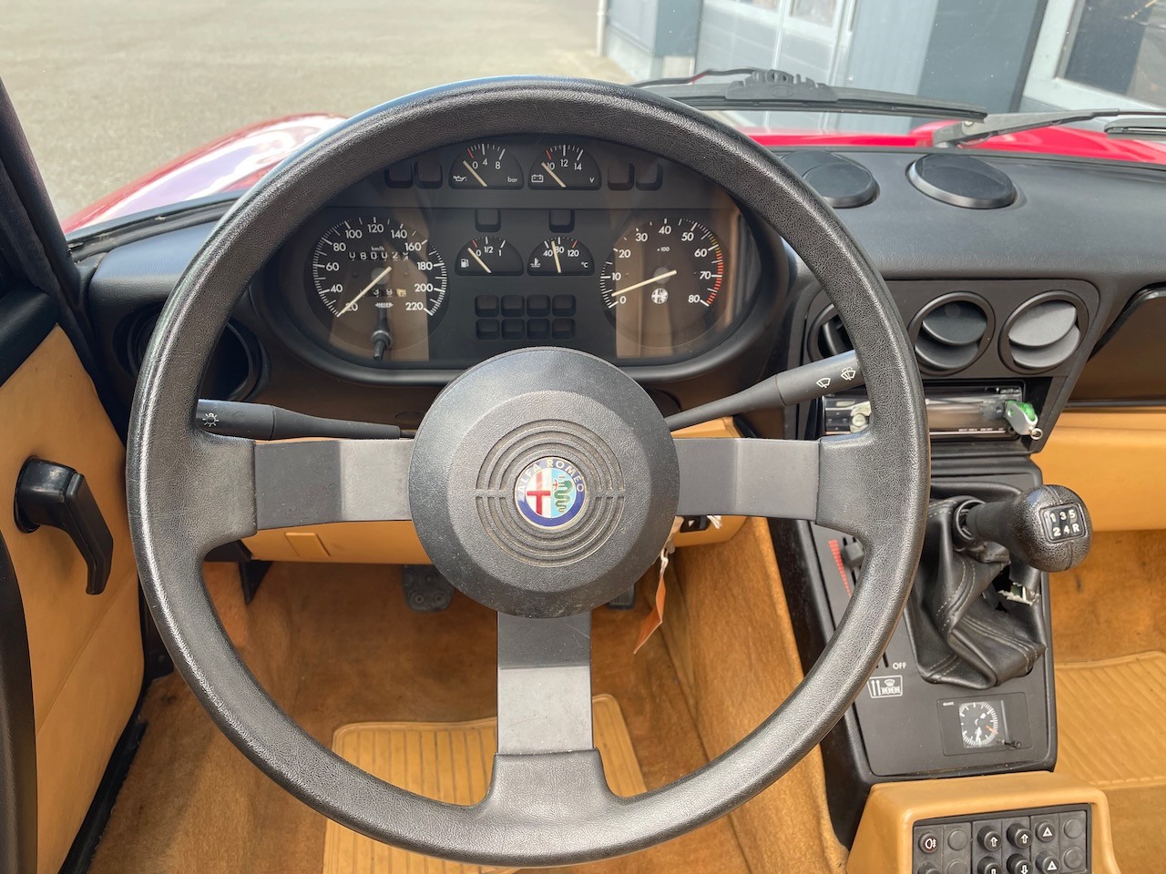 ALFA ROMEO Spider 2.0-image-13