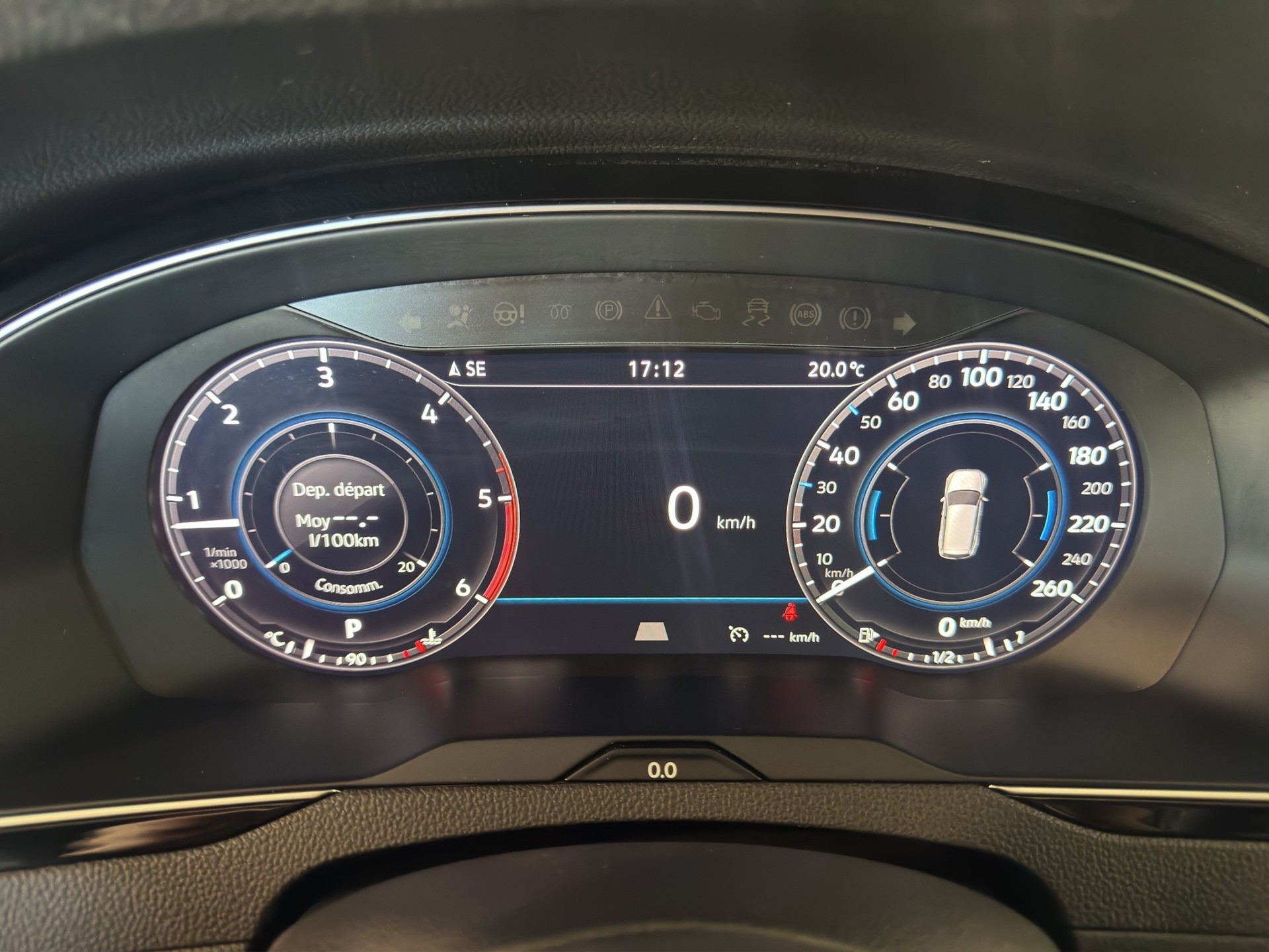 VW Passat Variant 2.0 TDI BMT Highline DSG 4Motion-image-9