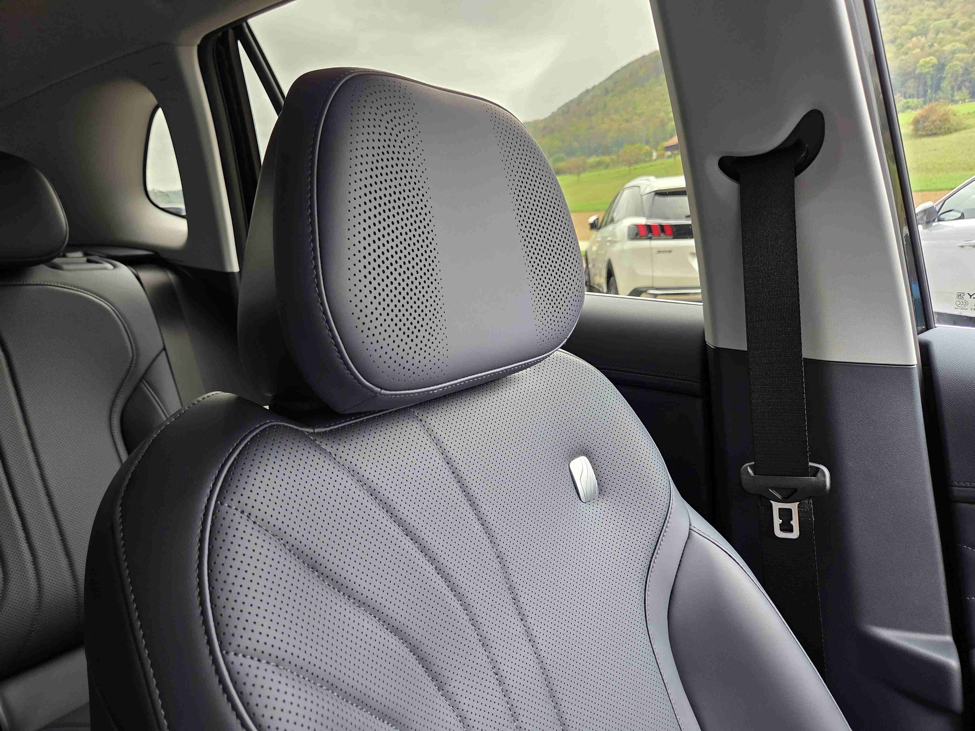 GEELY Starray EM-i Launch Edition *jetzt probefahren*-image-12