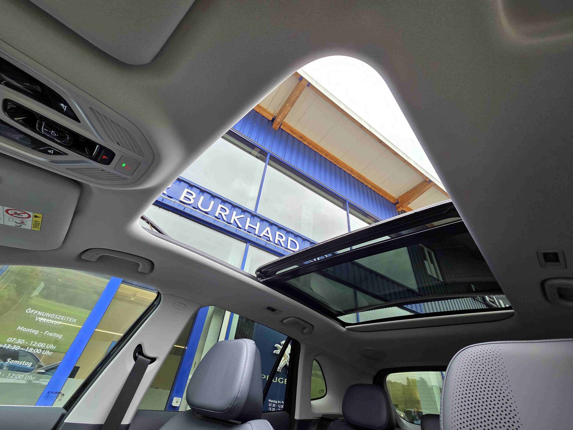 GEELY Starray EM-i Launch Edition *jetzt probefahren*-image-22