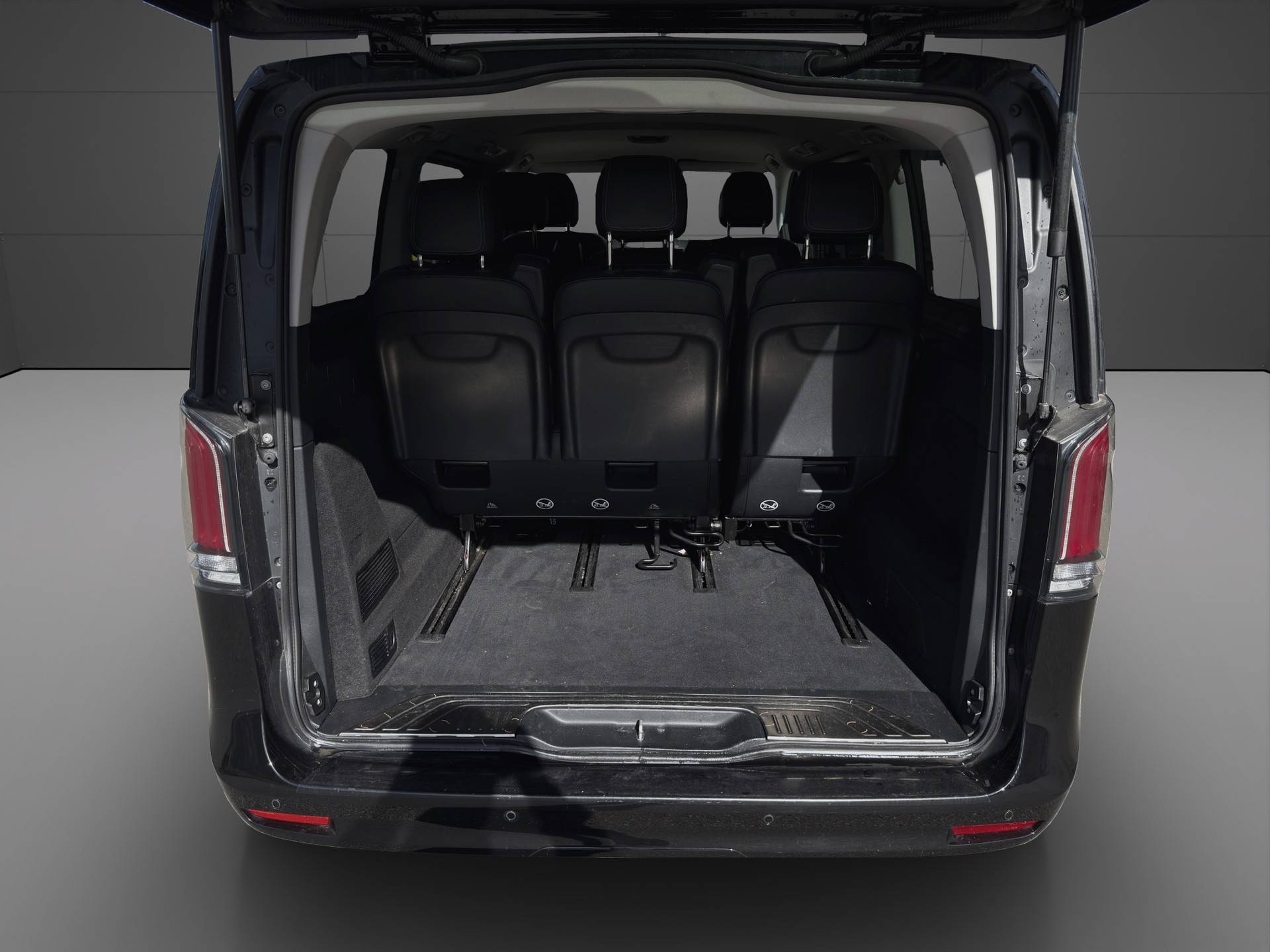 MERCEDES-BENZ V 250 d lang Avantgarde 4Matic G-Tronic-image-4