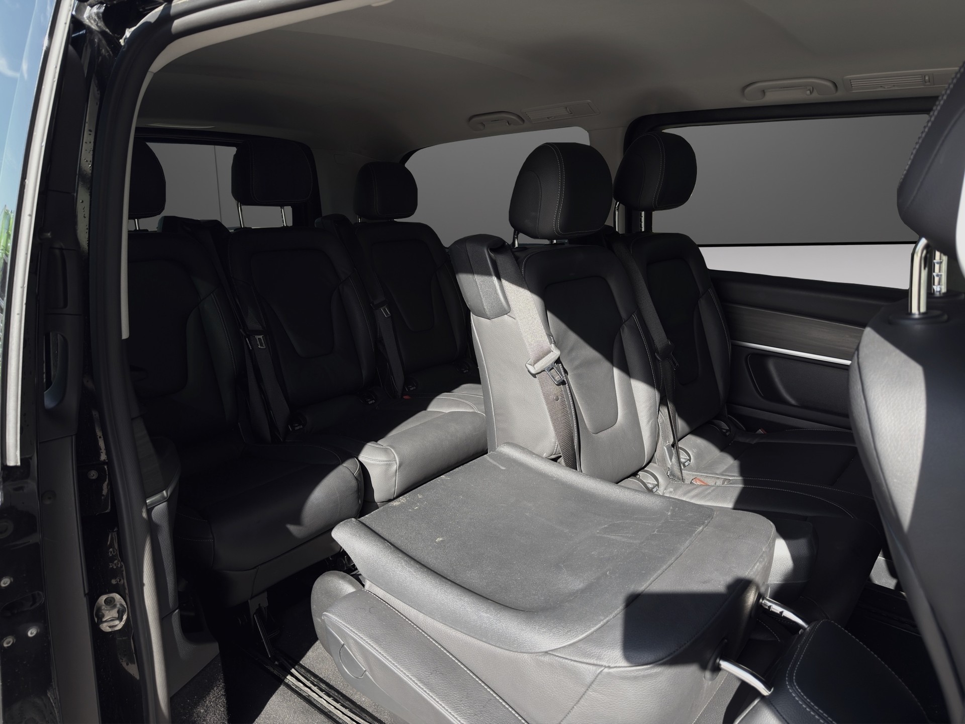 MERCEDES-BENZ V 250 d lang Avantgarde 4Matic G-Tronic-image-9