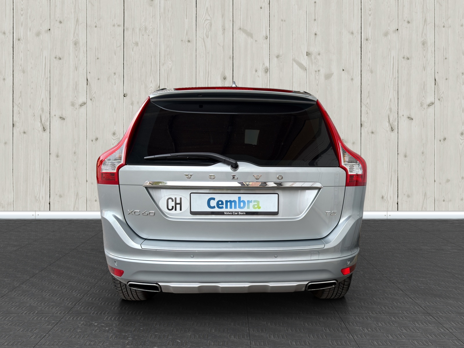 VOLVO XC60 T5 Momentum Geartronic-image-5