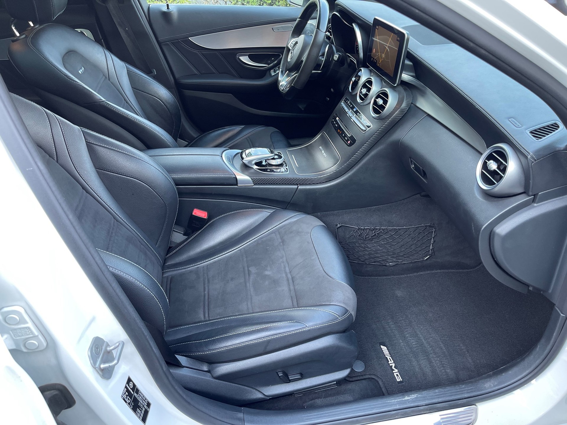 MERCEDES-BENZ C 63 AMG Edition 1 Speedshift-image-9