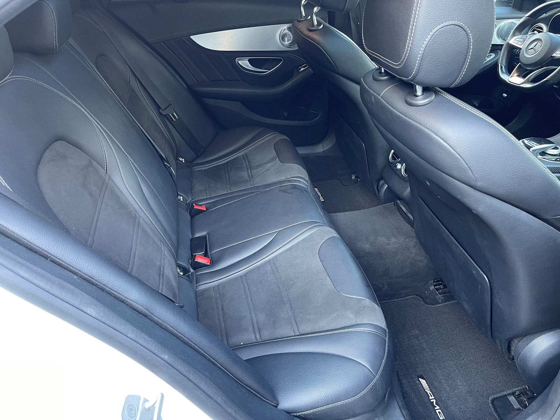 MERCEDES-BENZ C 63 AMG Edition 1 Speedshift-image-11