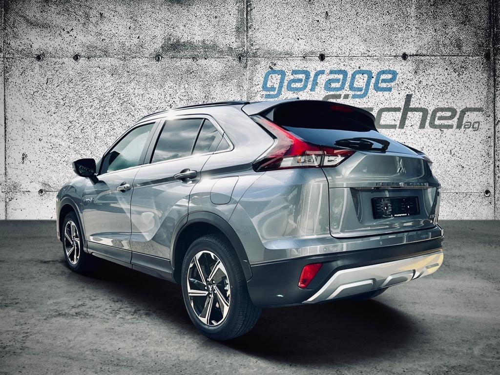MITSUBISHI Eclipse Cross 2.4 PHEV Invite 4x4-image-2