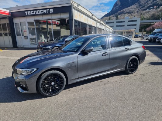 BMW 330e M Sport-image-0