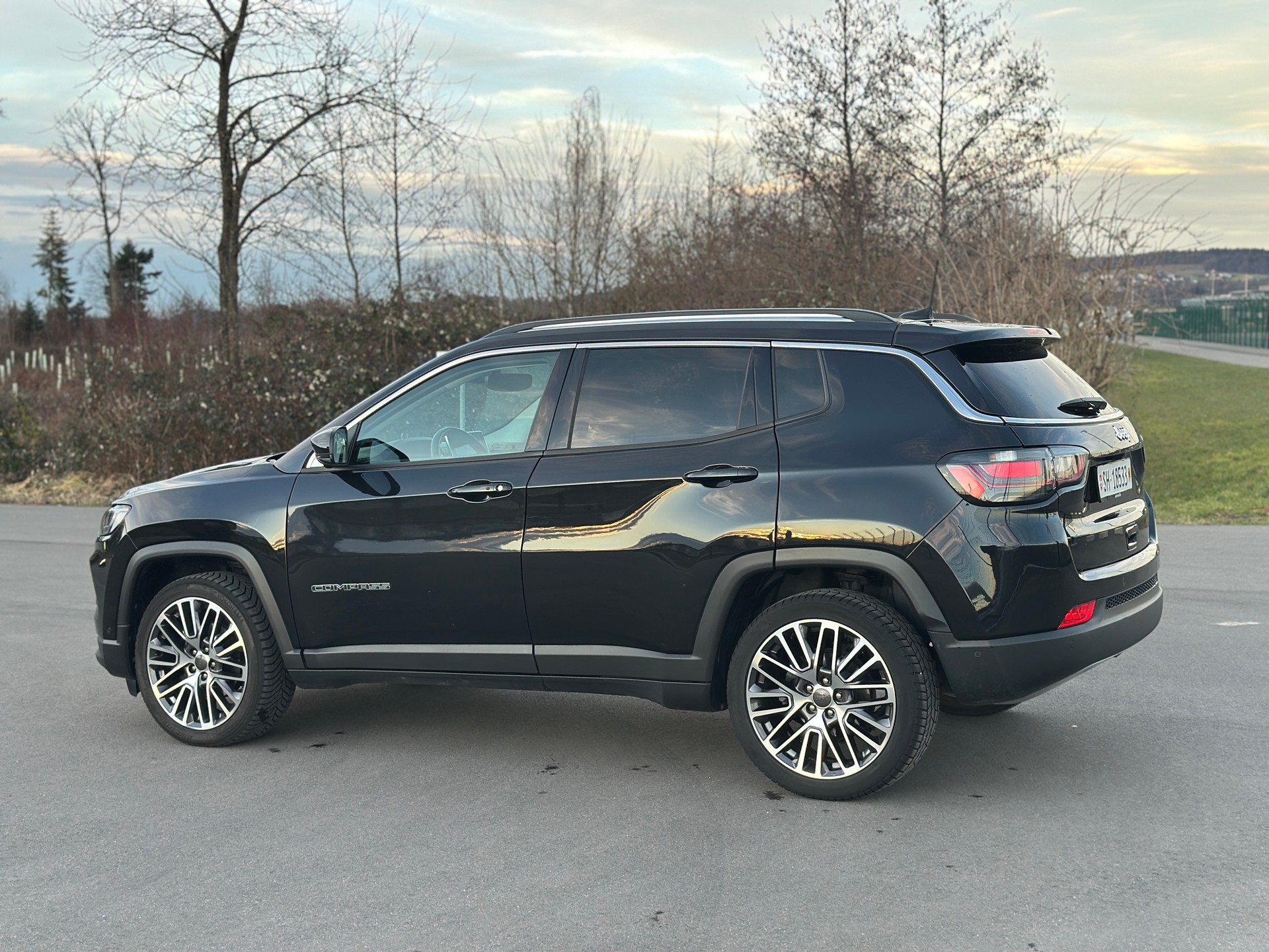JEEP Compass 4x2 1.3 Limited DKG-image-5