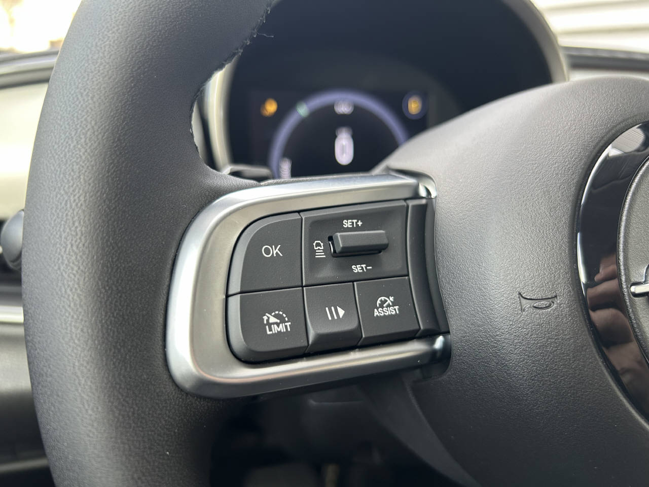 FIAT 600 1.2 Hybrid La Prima-image-14