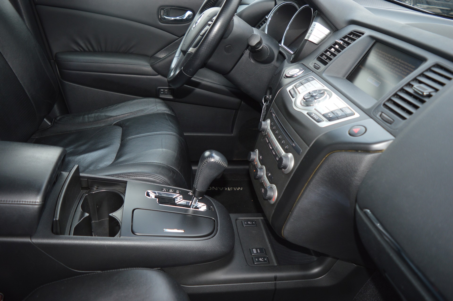 NISSAN Murano 2.5 dCi Executive Automatic-image-18