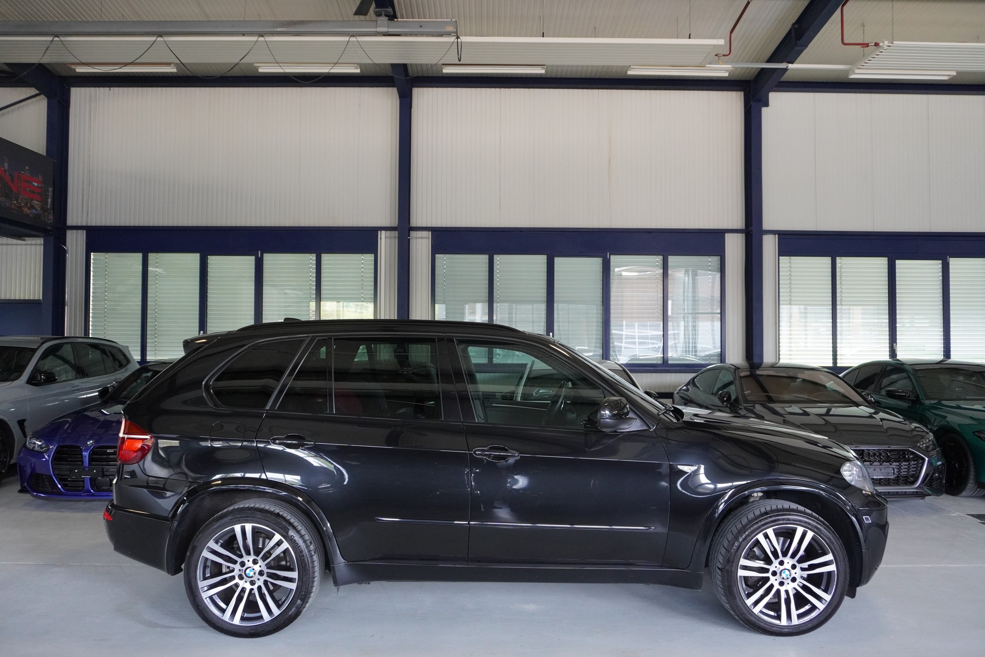 BMW X5 xDrive 35i Steptronic-image-3