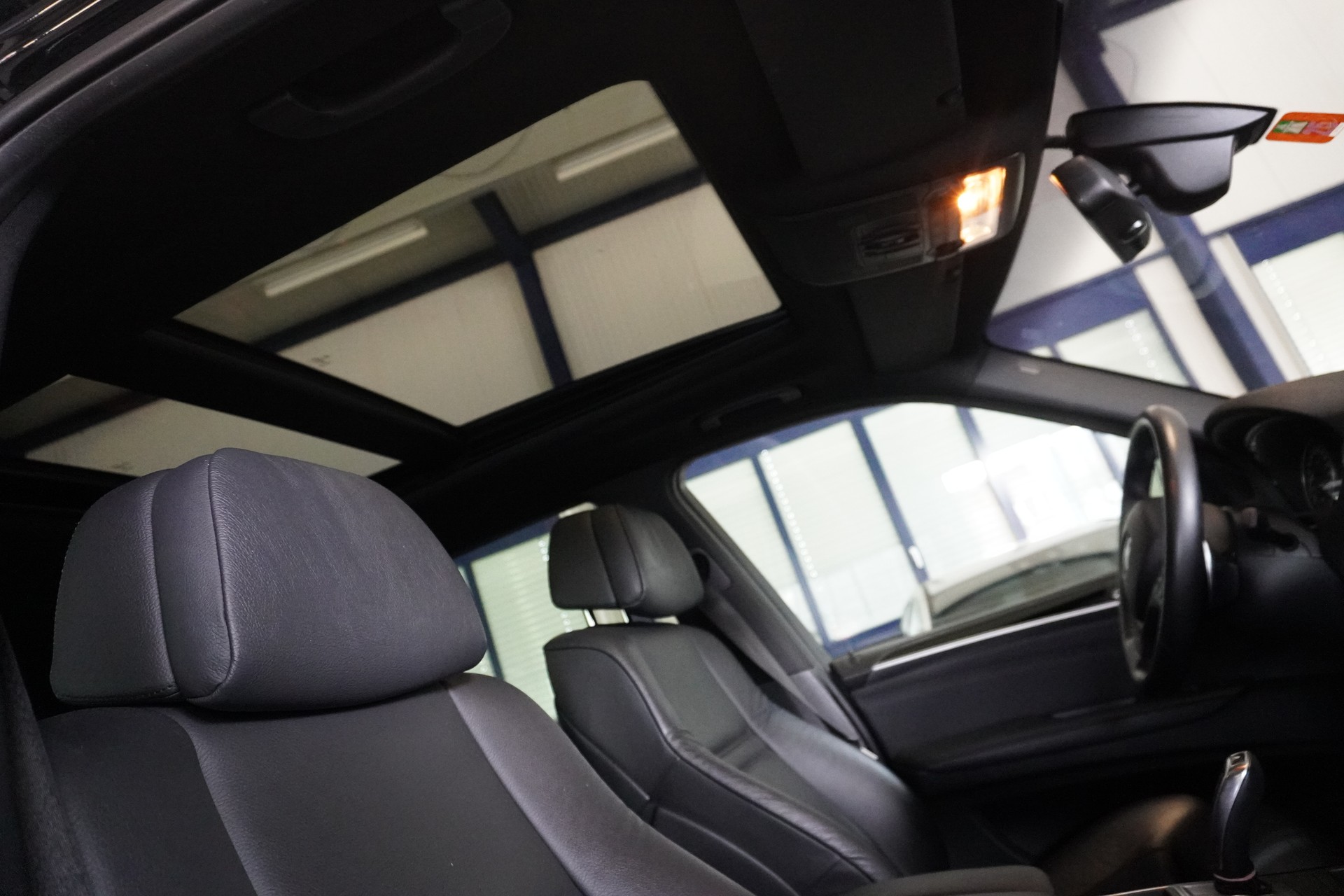 BMW X5 xDrive 35i Steptronic-image-8