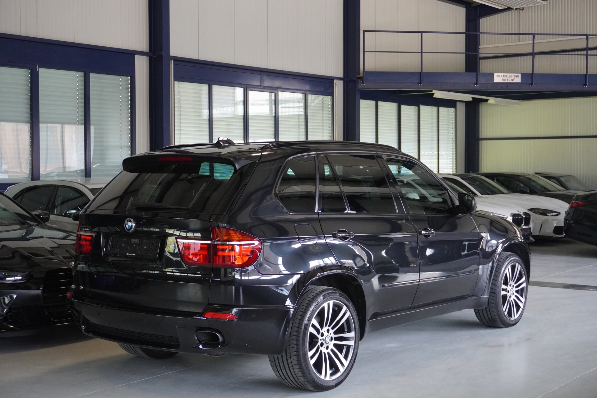 BMW X5 xDrive 35i Steptronic-image-2