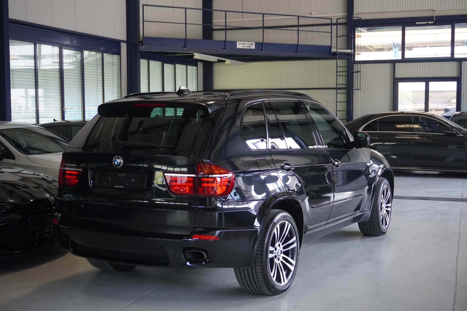 BMW X5 xDrive 35i Steptronic-image-10