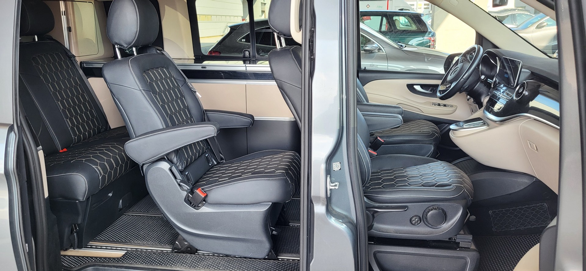 MERCEDES-BENZ Marco Polo 250 d 4M Automat-image-15