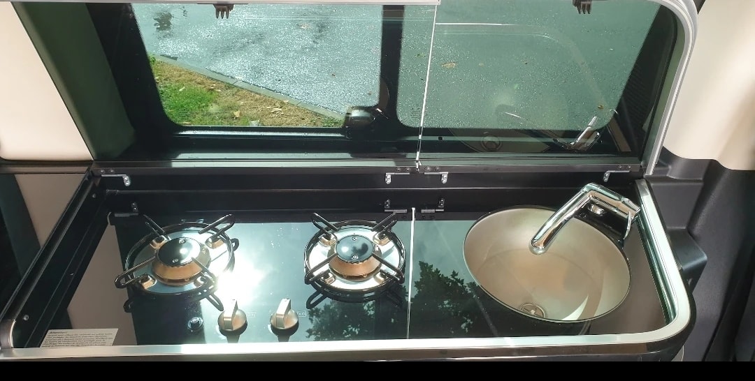 MERCEDES-BENZ Marco Polo 250 d 4M Automat-image-3