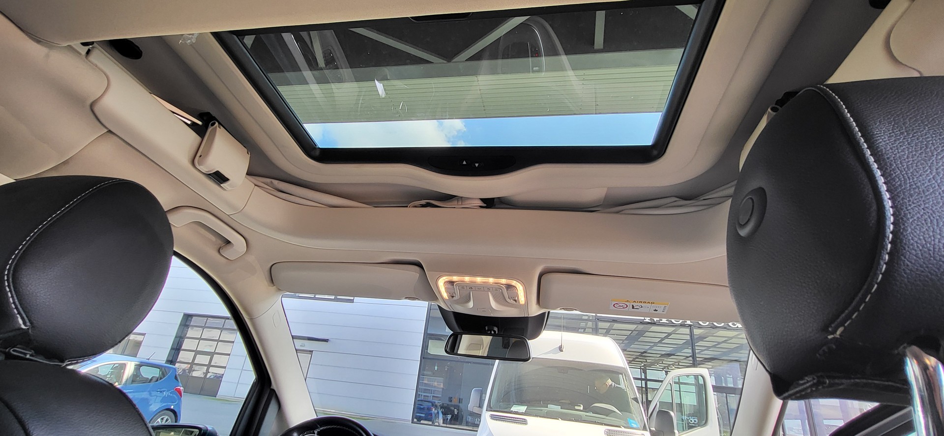 MERCEDES-BENZ Marco Polo 250 d 4M Automat-image-10