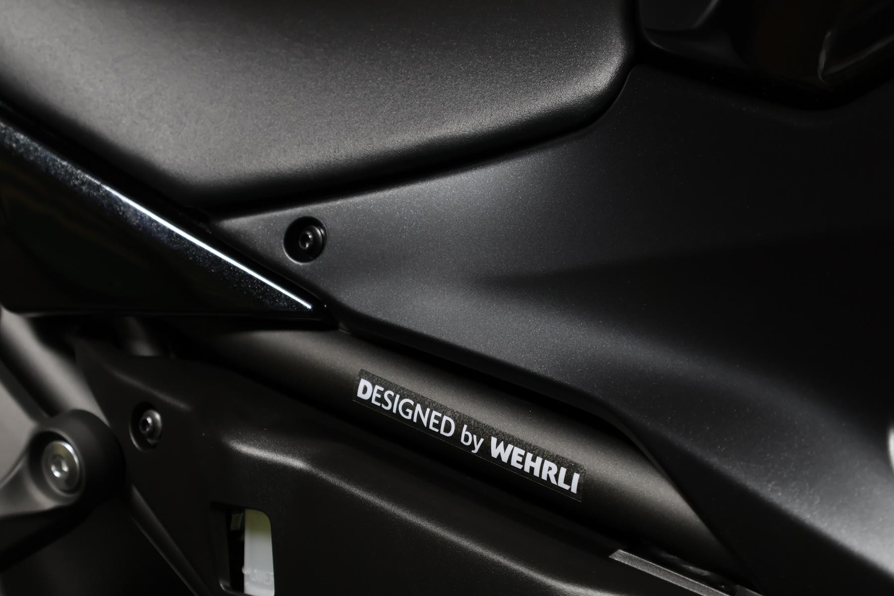 KAWASAKI Ninja 650 (50/35 KW) *Black Edition* Level 3-image-7