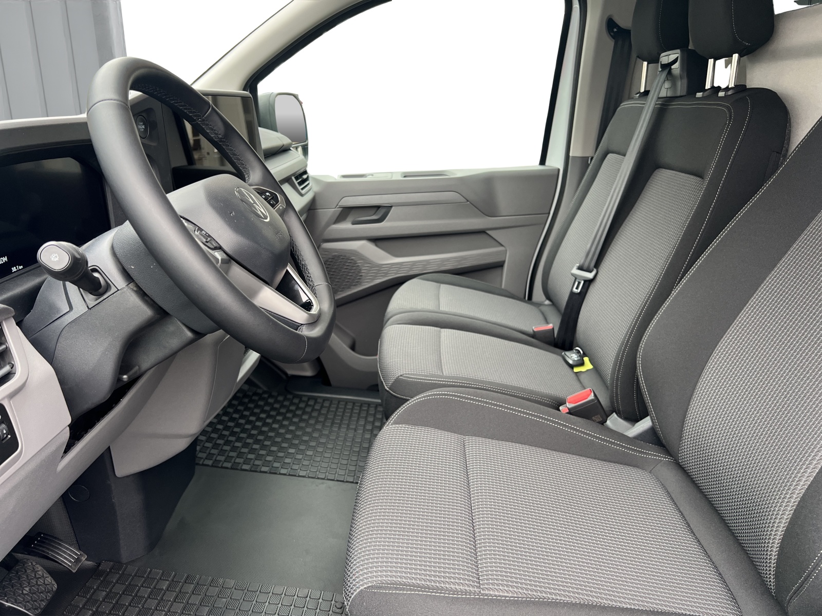 VW Transporter 2.0 TDI Automat-image-9