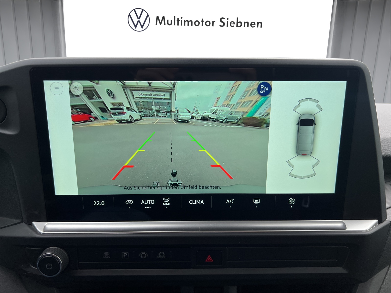 VW Transporter 2.0 TDI Automat-image-12