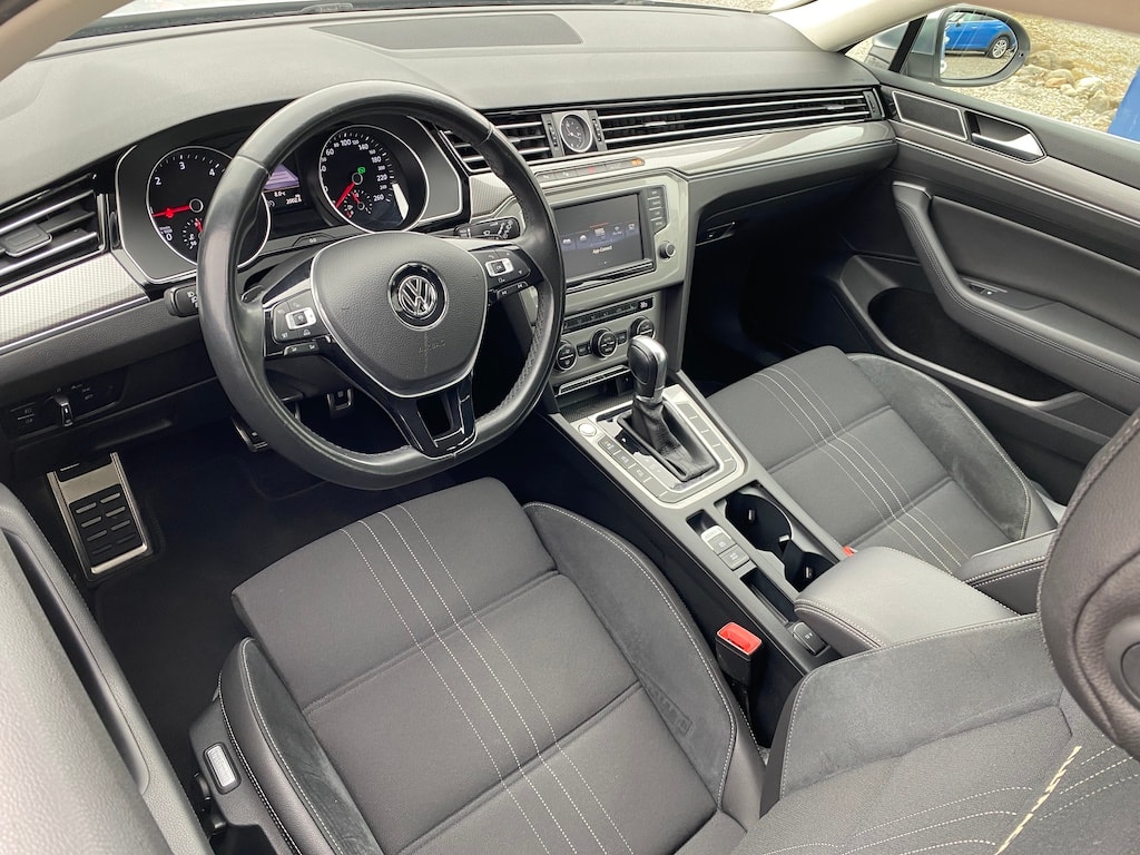 VW Passat Alltrack 2.0 TDI BMT 4Motion DSG-image-8