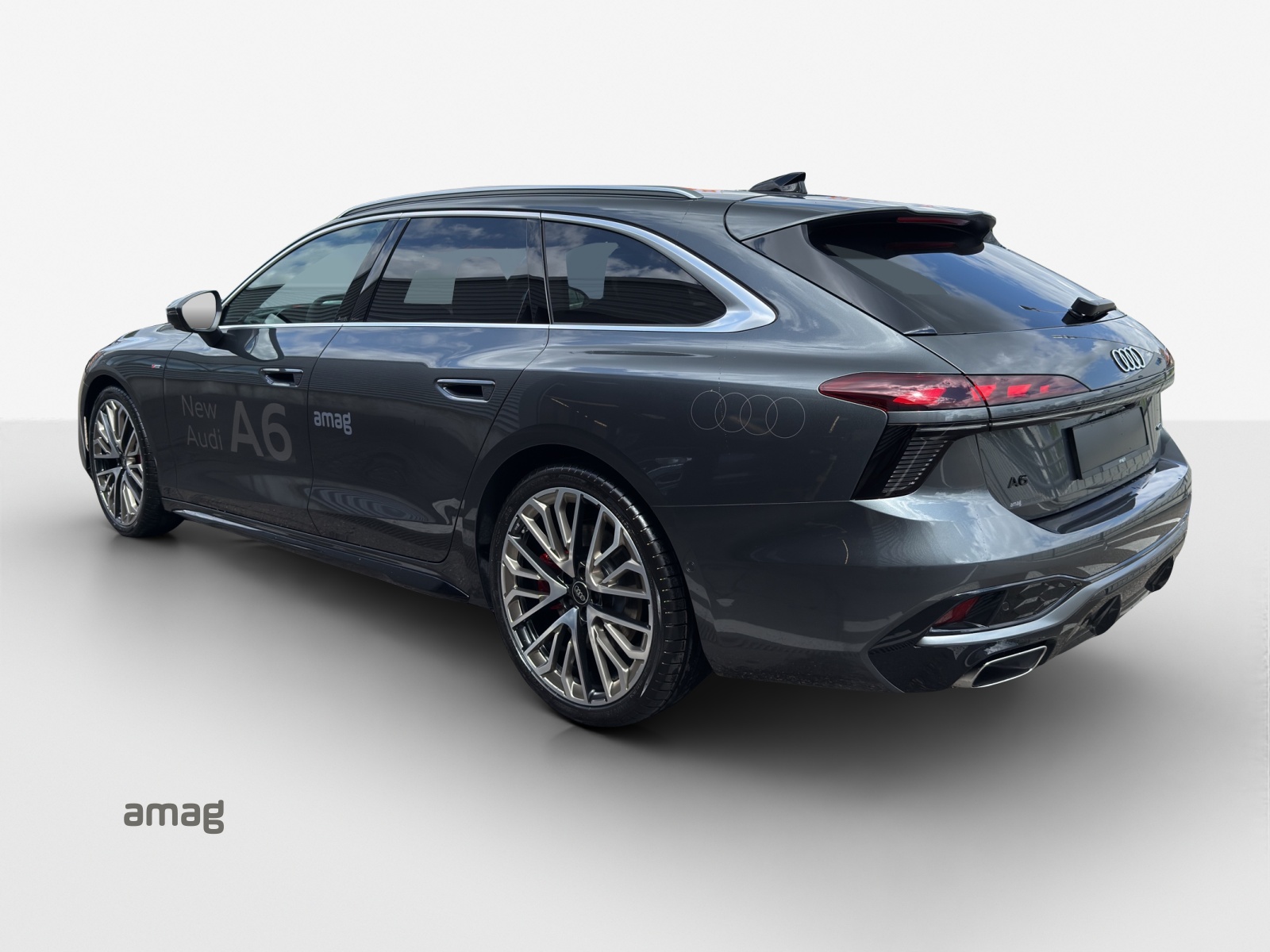 AUDI A6 Avant TFSI quattro 270 kW S tronic-image-2