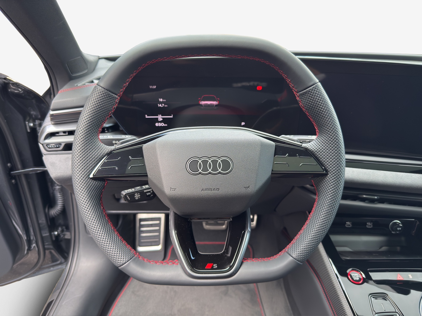 AUDI A6 Avant TFSI quattro 270 kW S tronic-image-9