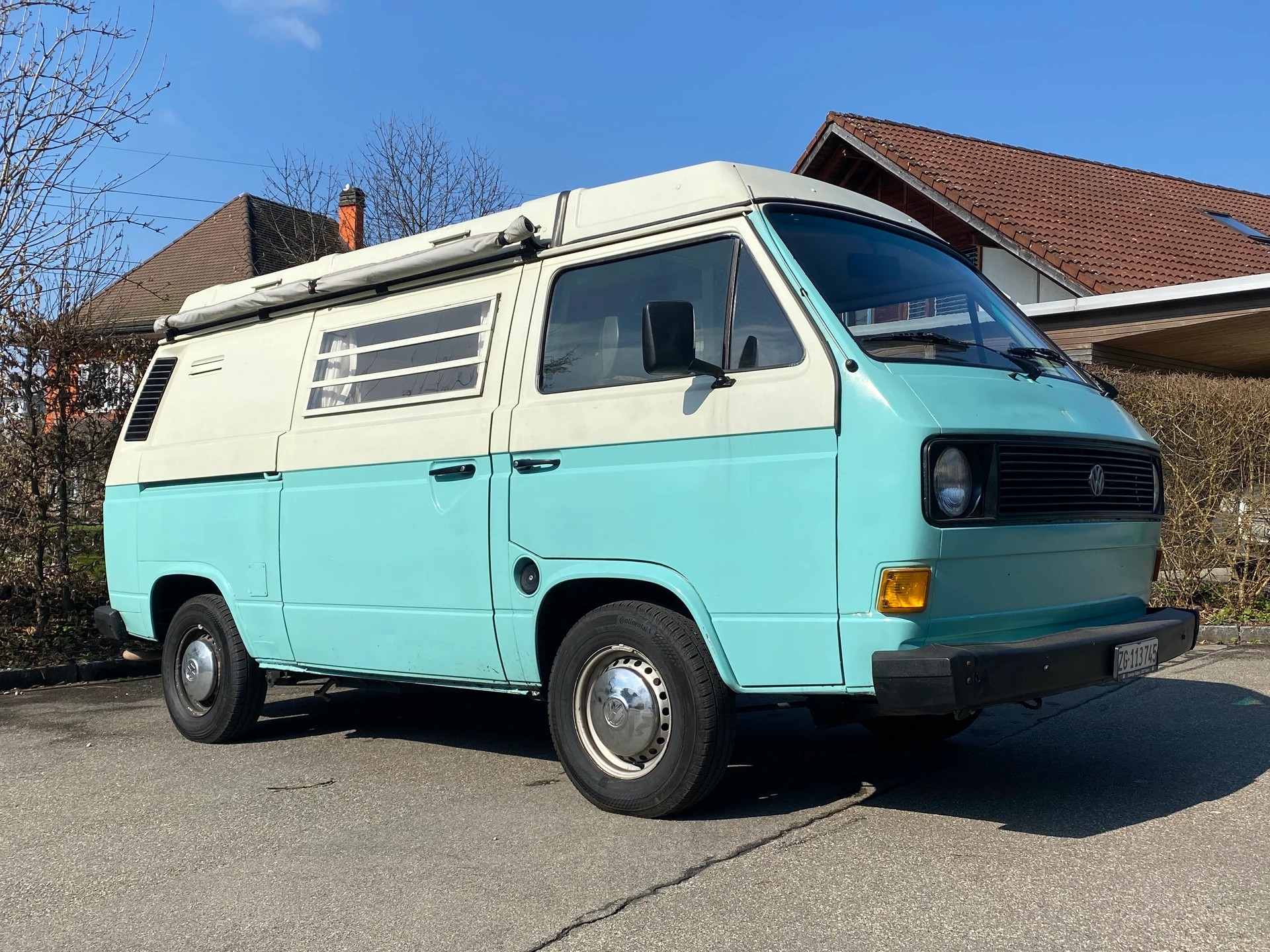 VW (Typ 2) Camper-image-0