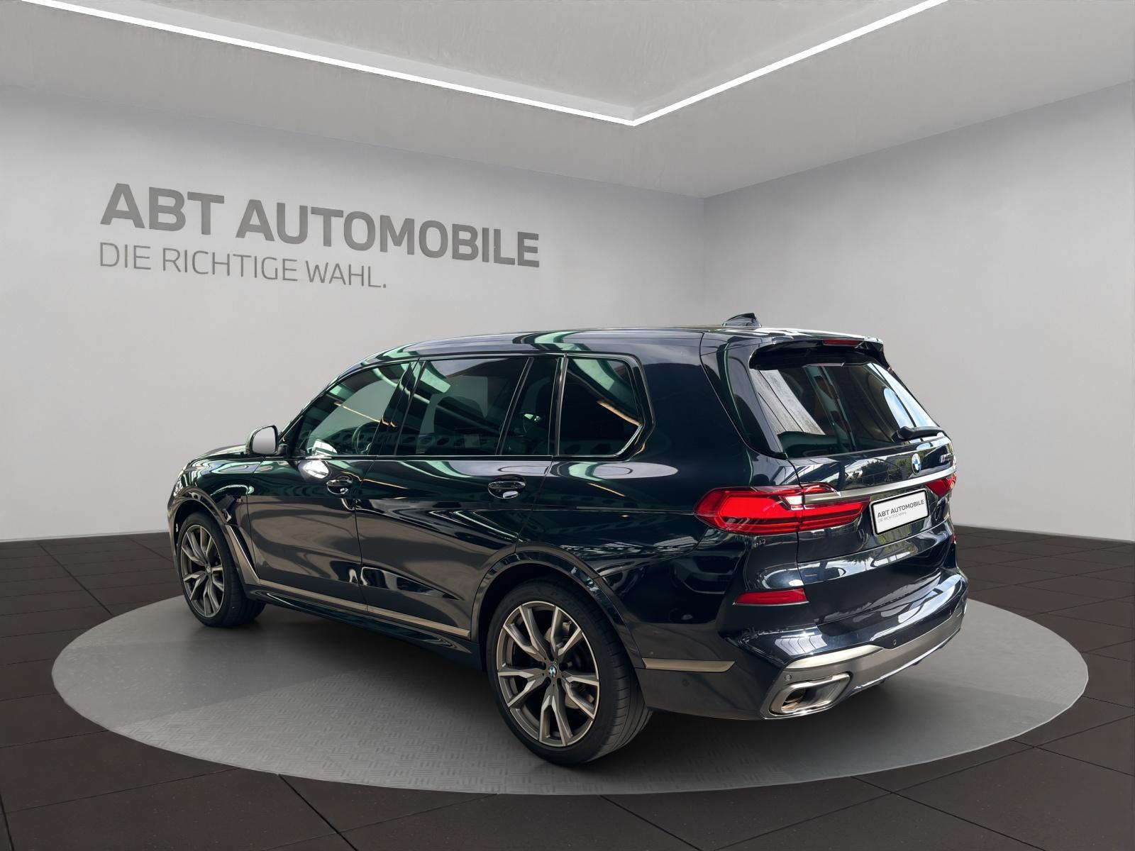 BMW X7 M50d-image-3