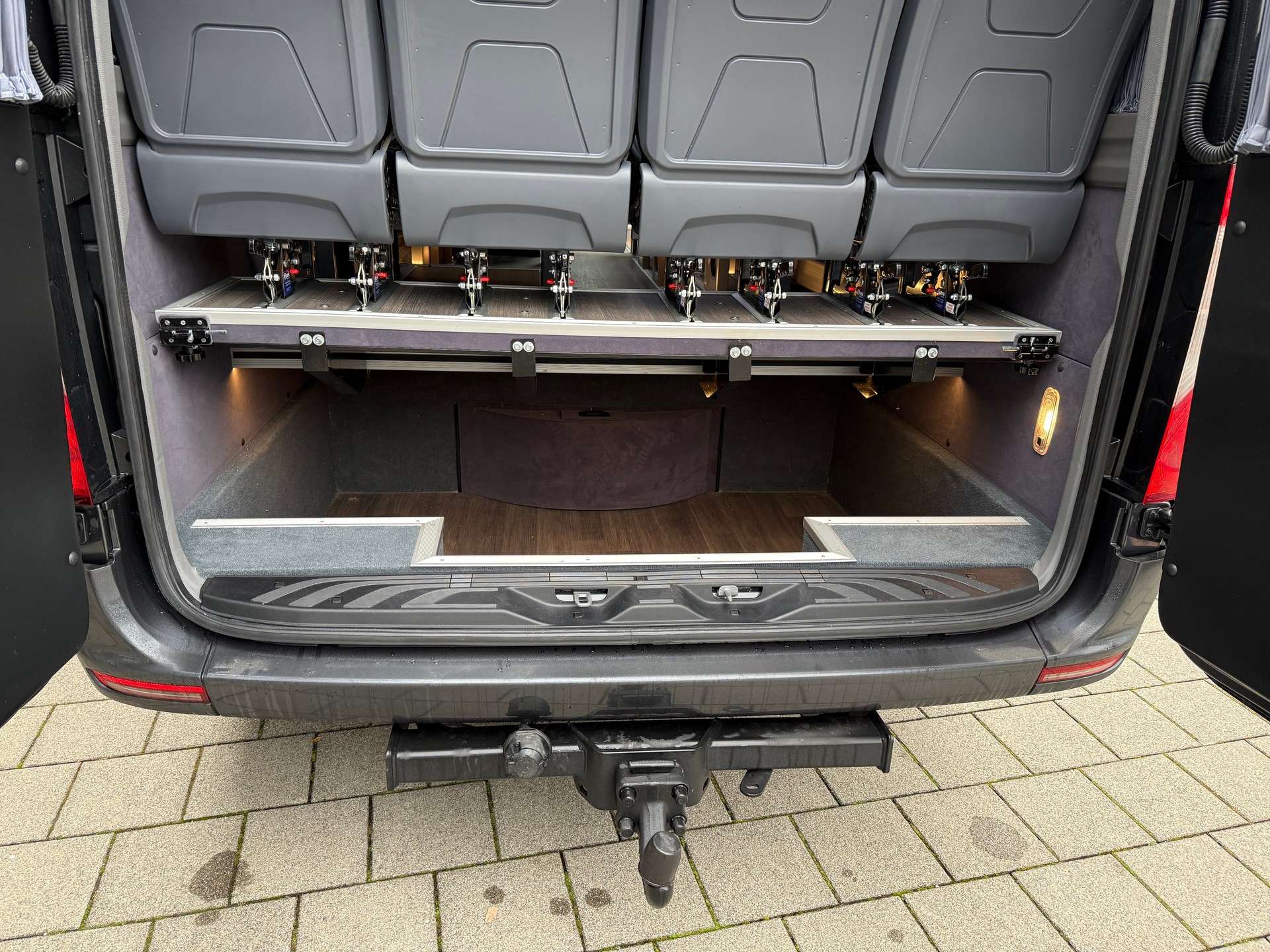 MERCEDES-BENZ Sprinter 519 VIP LAND XXL Midibus-image-14