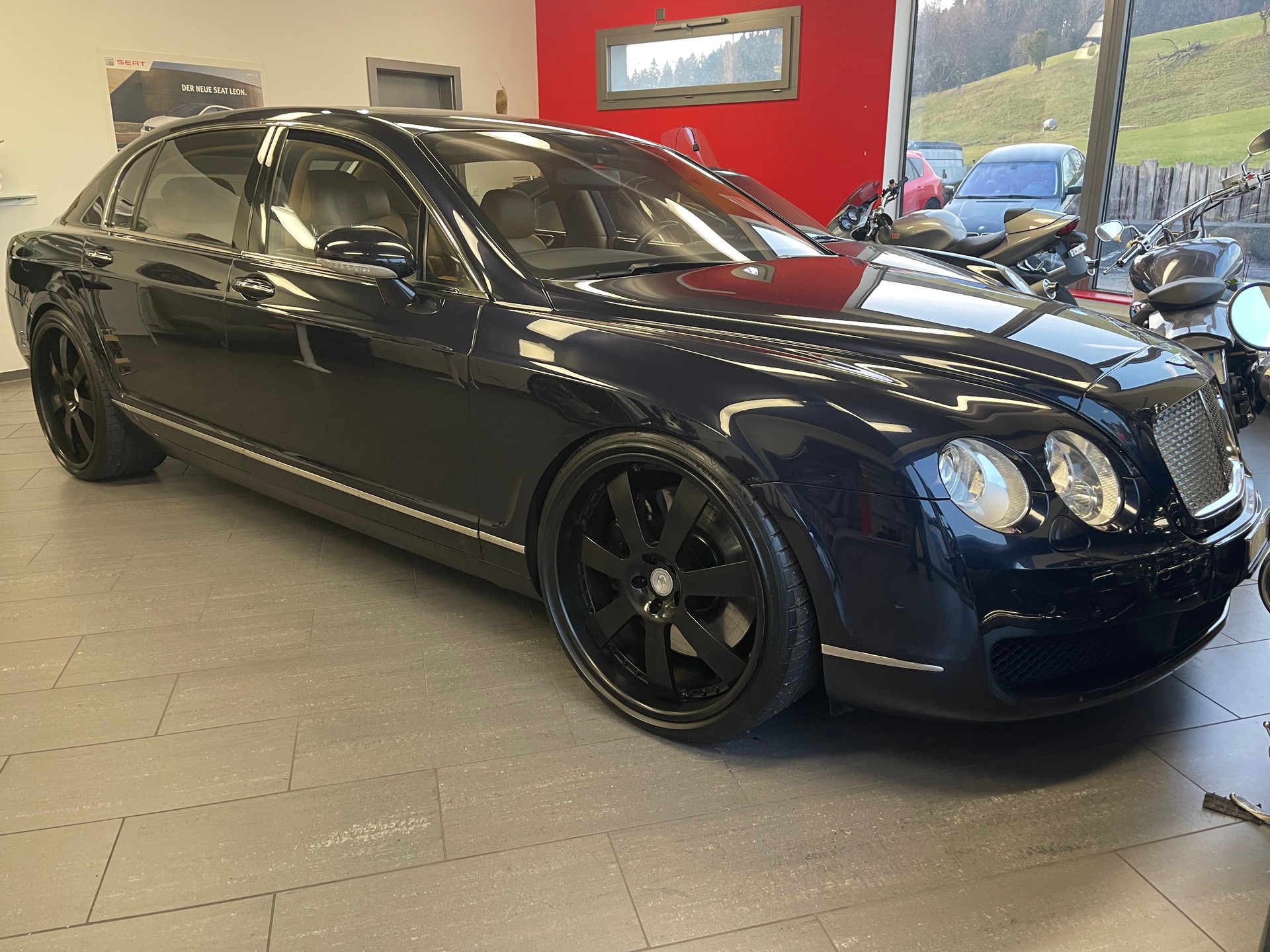 BENTLEY Flying Spur 6.0-image-2
