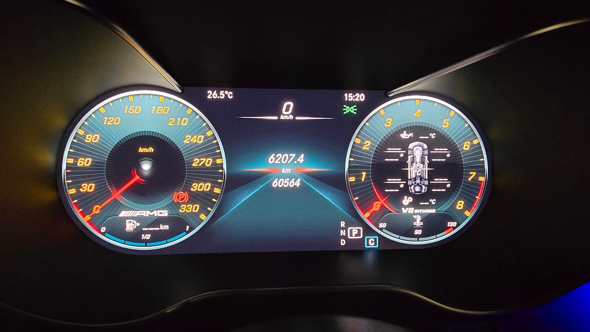 MERCEDES-BENZ C 63 S AMG-image-11