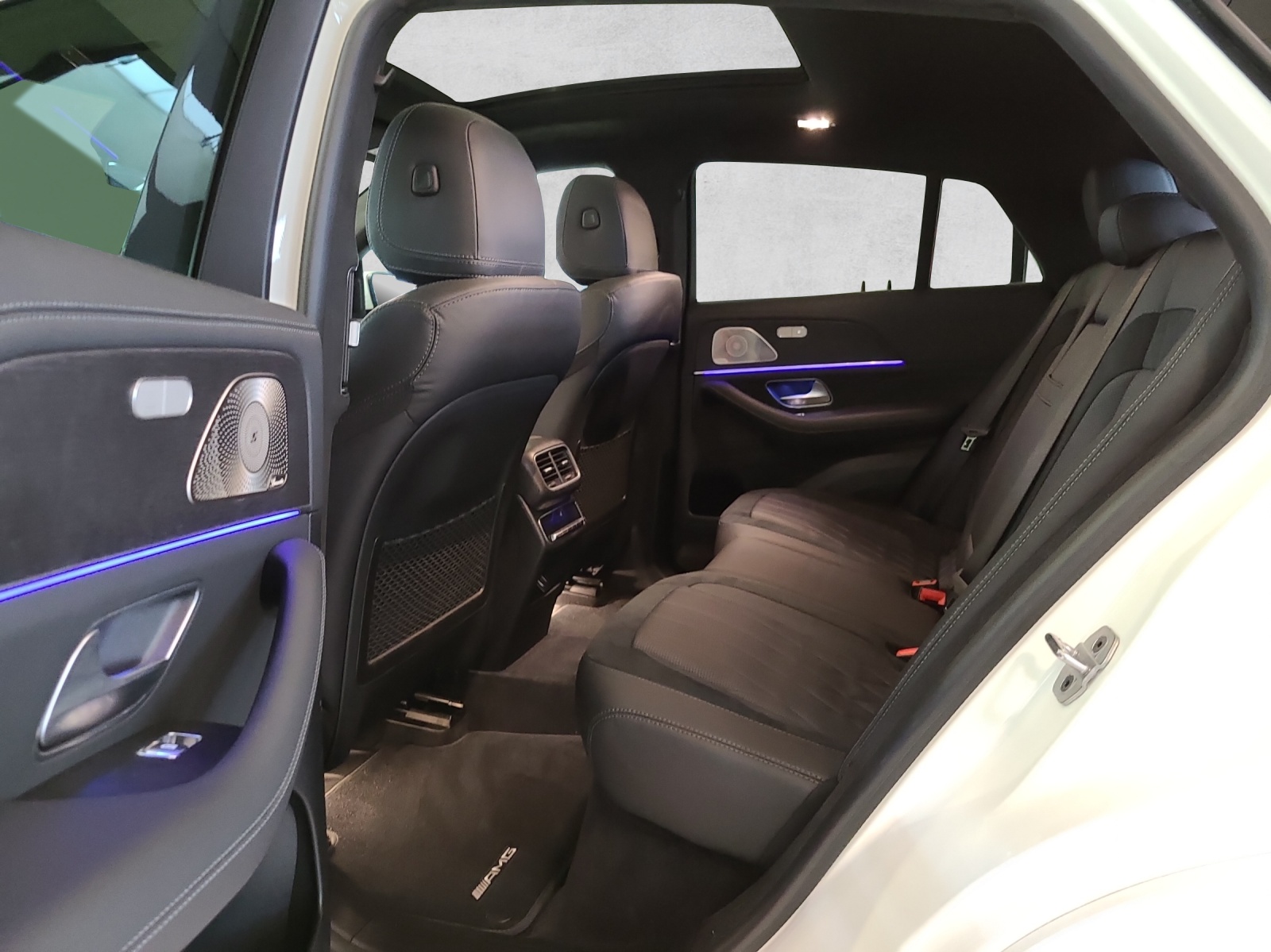 MERCEDES-BENZ GLE Coupé 63 S AMG 4Matic+ Speedshift-image-9