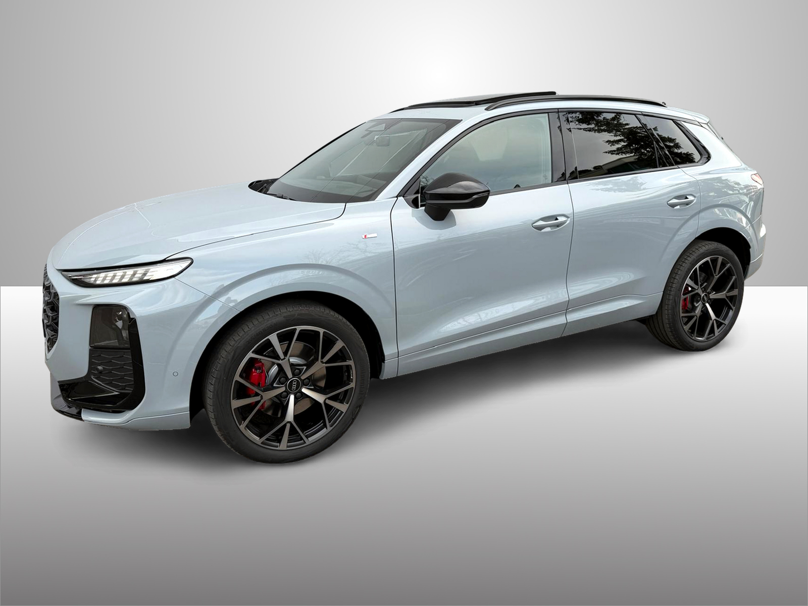 AUDI Q3 SUV TFSI quattro 195 kW S tronic-image-2