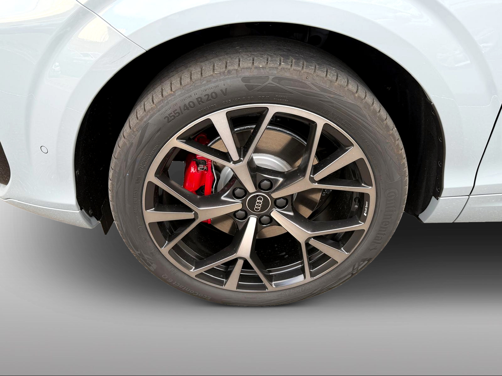 AUDI Q3 SUV TFSI quattro 195 kW S tronic-image-3