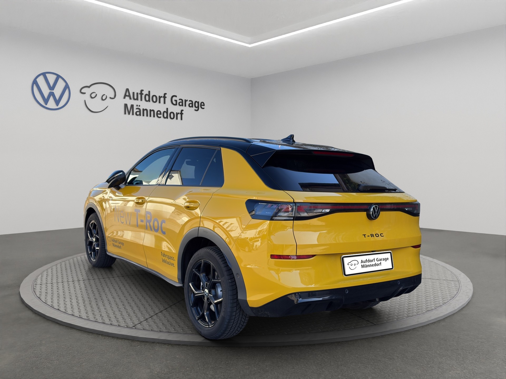 VW T-Roc 1.5 eTSI mHEV R-Line DSG-image-3