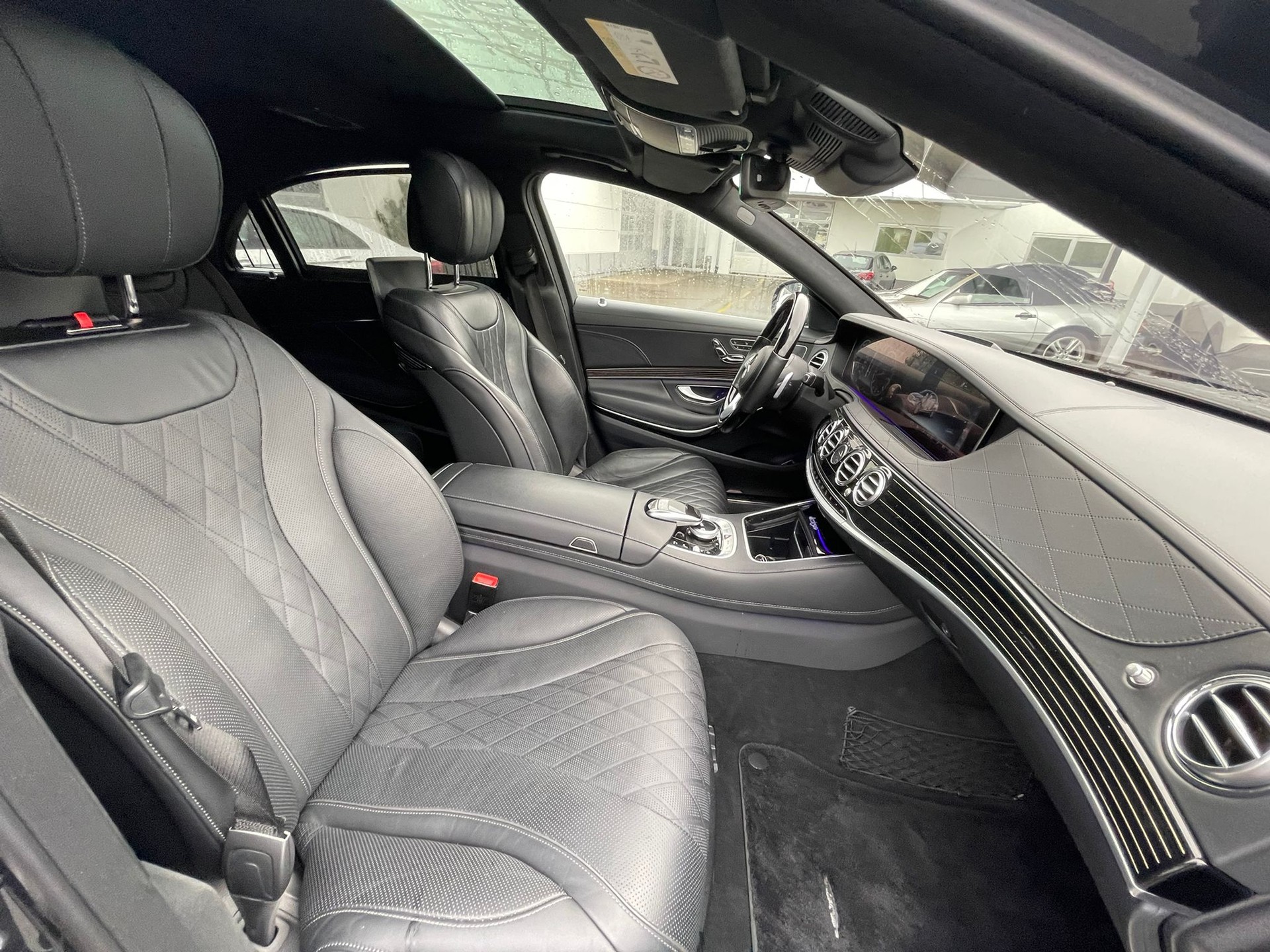 MERCEDES-BENZ S 560 L 4Matic 9G-Tronic-image-10