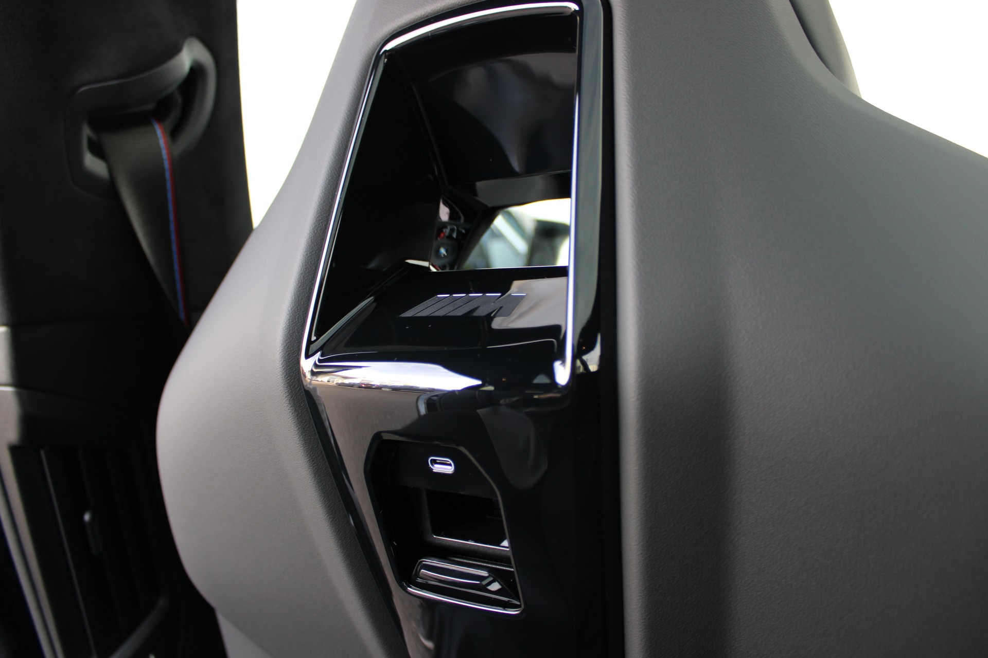 BMW M5 xDrive Touring-image-20
